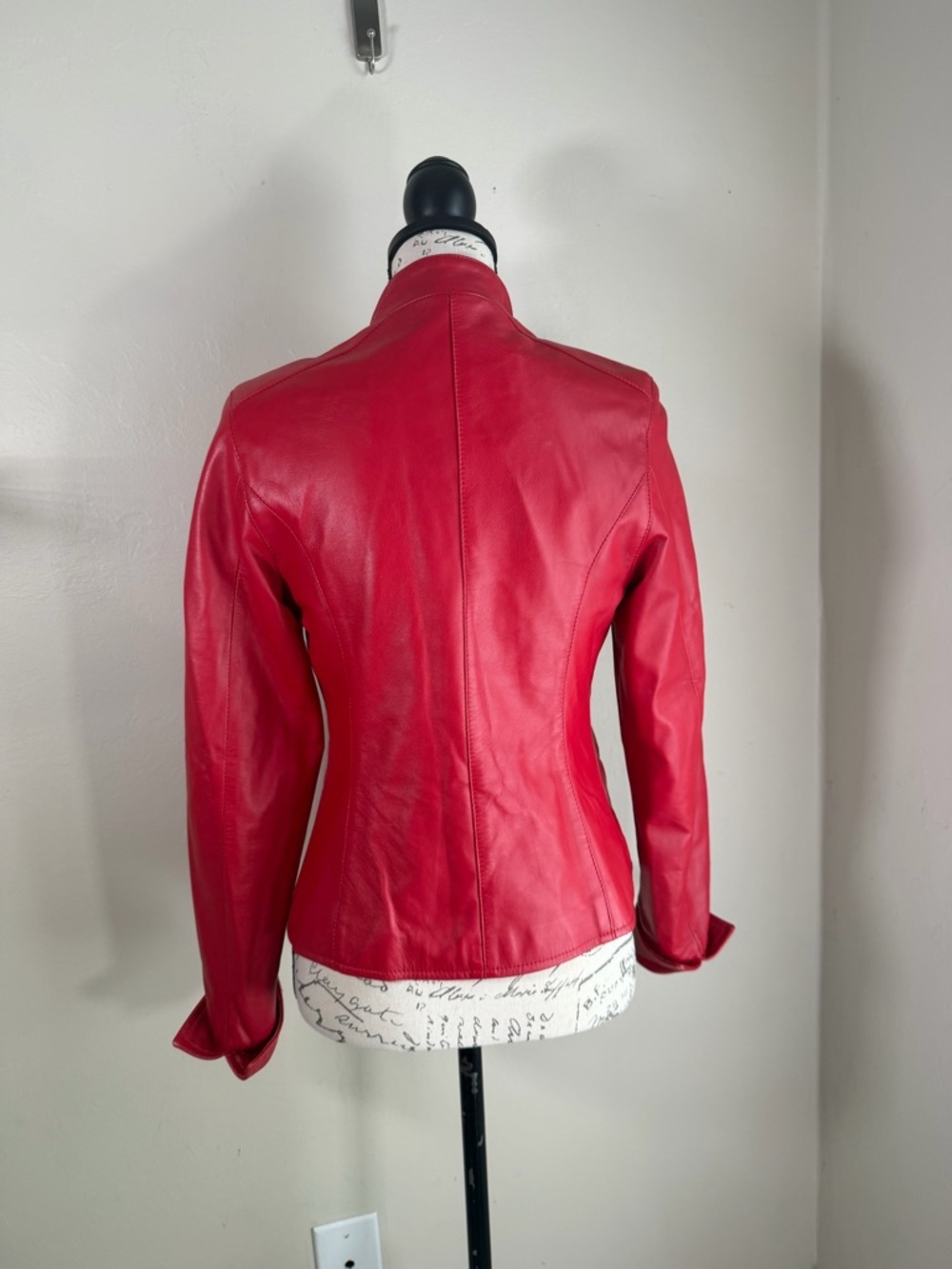 Women’s Red Leather Zip-Front Jacket - Picture 3 of 8